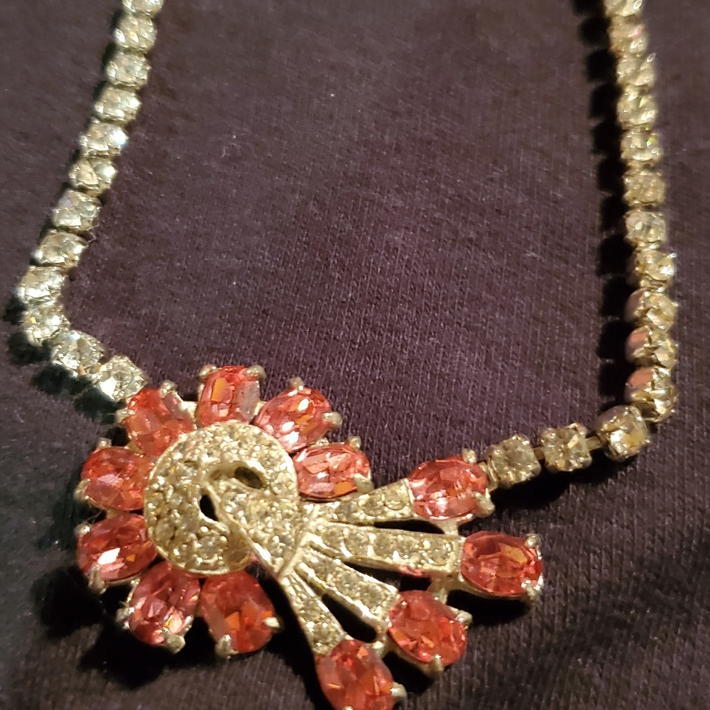 Necklace - Picture 2 of 2